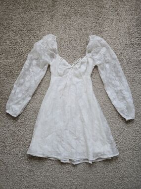 Lulu's White Long Sleeve Backless Mini Dress
